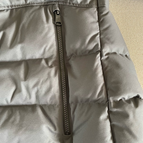 Aether Apparel puffer jacket - Picture 6 of 9